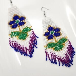 Floral Retro Beaded Earrings